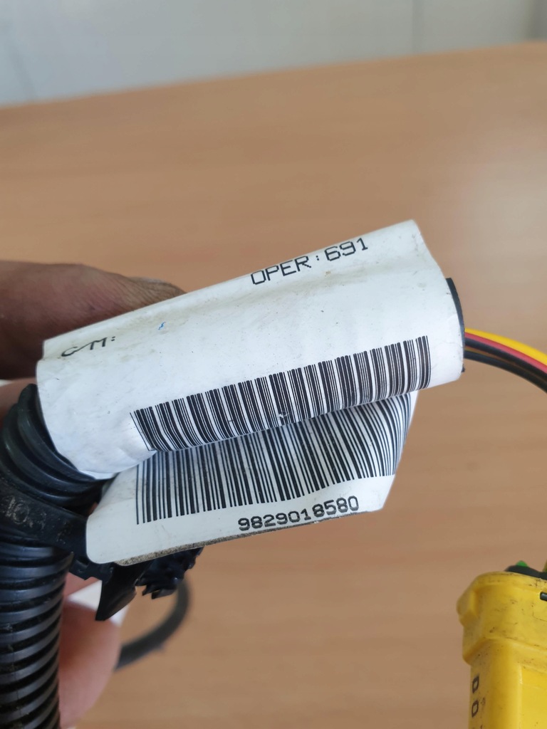 фото №8, Citroen ds7 бачок омивача 9830836980