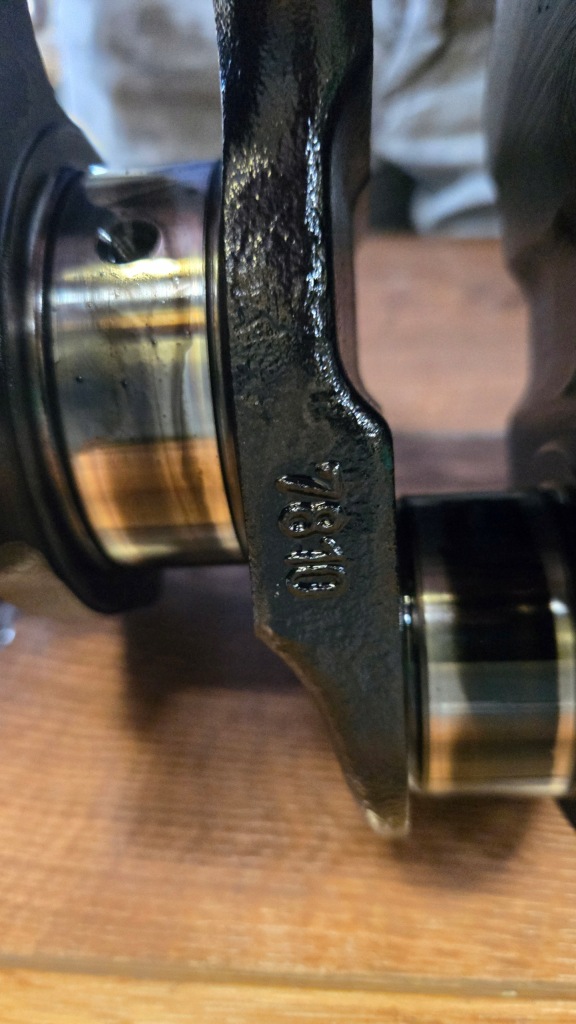 Volvo s60 v60 2.4 d5 wał колінчастий 93.2 d5244t15 Оригінал