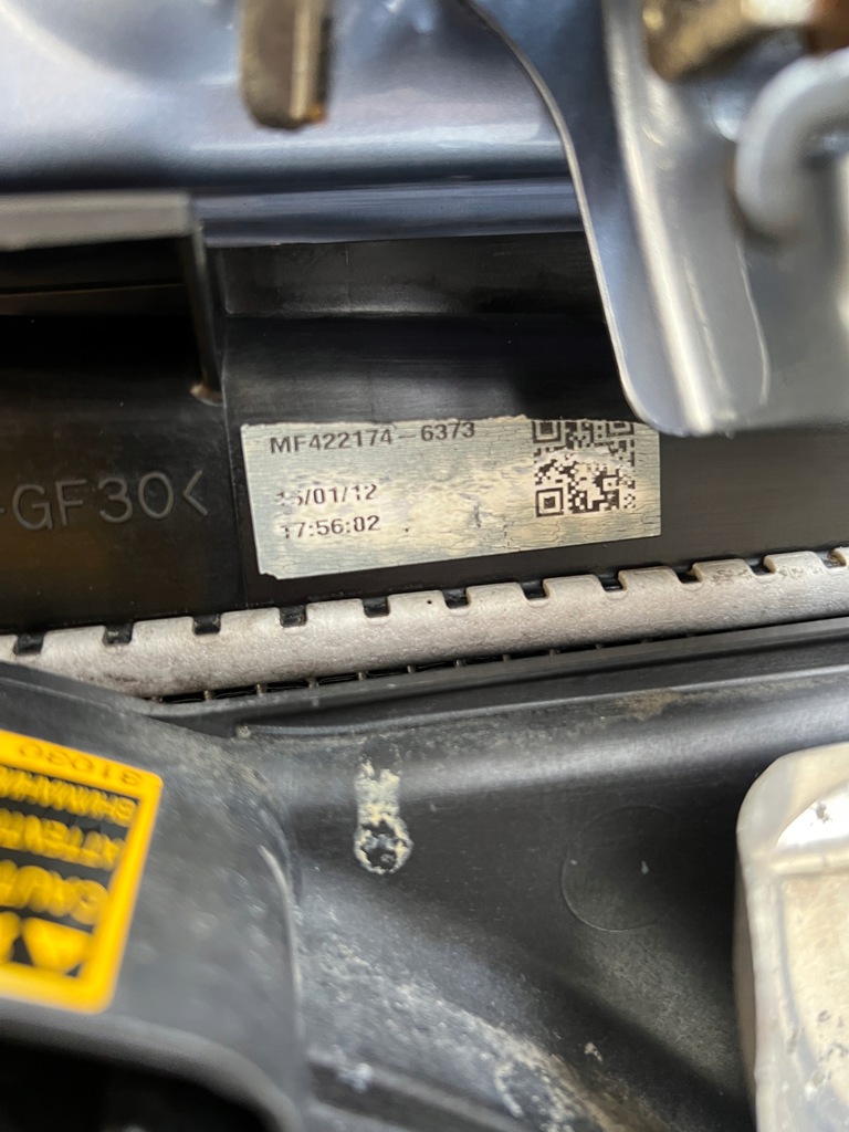 фото №13, Pas передній радіатор toyota yaris iii автоматична коробка передач