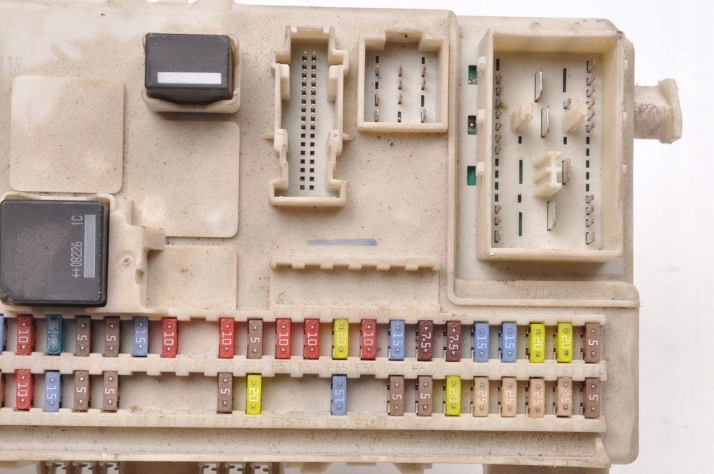 фото №7, Volvo s40 ii c30 c70 v50 коробка модуль bsi 31268178 31254903