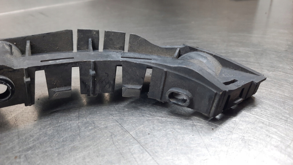 Купить Направляющая бампера задняя задний левый 31265327 volvo v70 iii 2.5t 07r fwd