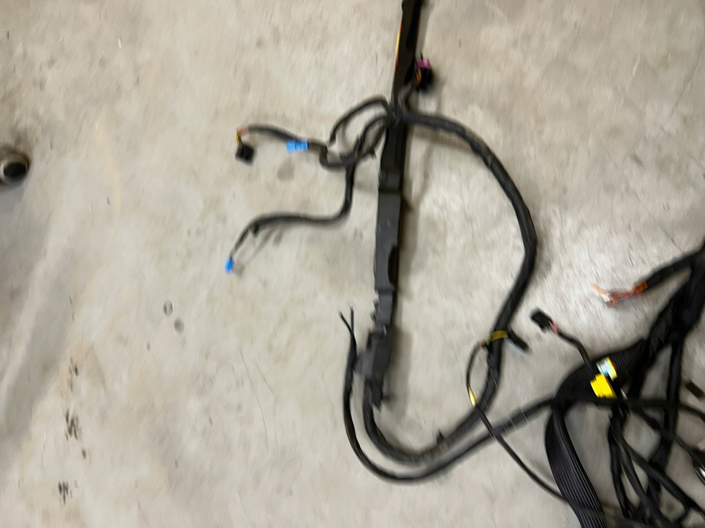 фото №7, Джгут трубопровід коробка запобіжників porsche cayenne 7p5 lift 4.2d