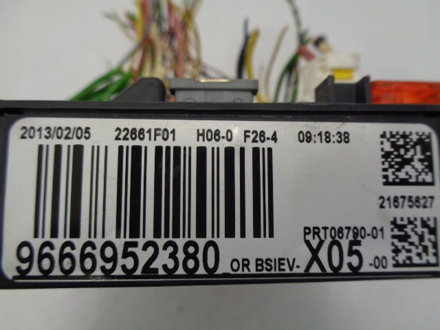 фото №6, Citroen c3 picasso lift 1.6 hdi 8v бортовий комп'ютер набір