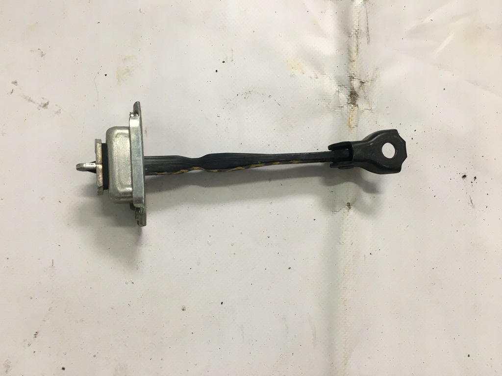 фото №1, Nissan оригінальний номер 824304ea0a обмежувач двері