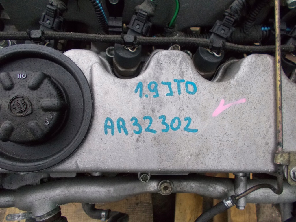 Alfa lancia 1.9 jtd двигун з kompletnym система wrtykowym ar32302 Зі Шроту