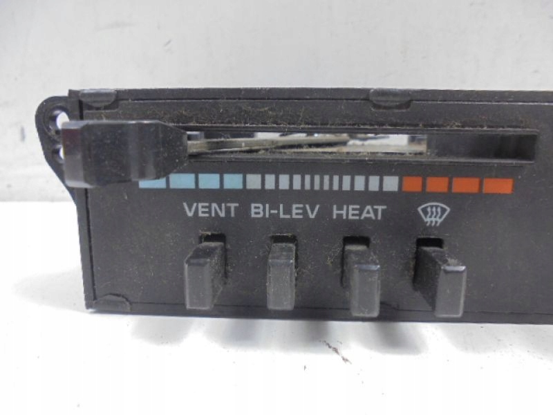 фото №7, Chrysler voyager i панель обдув 3847013