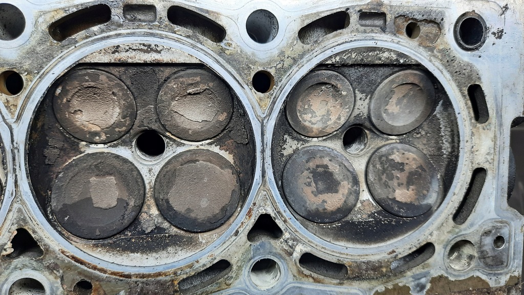 фото №16, Головка двигуна peugeot 807 2.2b