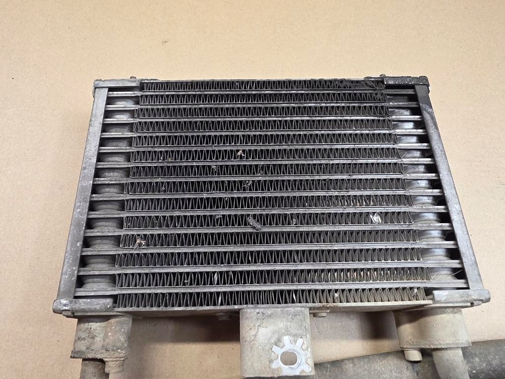 фото №9, Радіатор оливи + шланги alfa romeo 147 gt 1.9 jtd 16v bdb nr.2 25