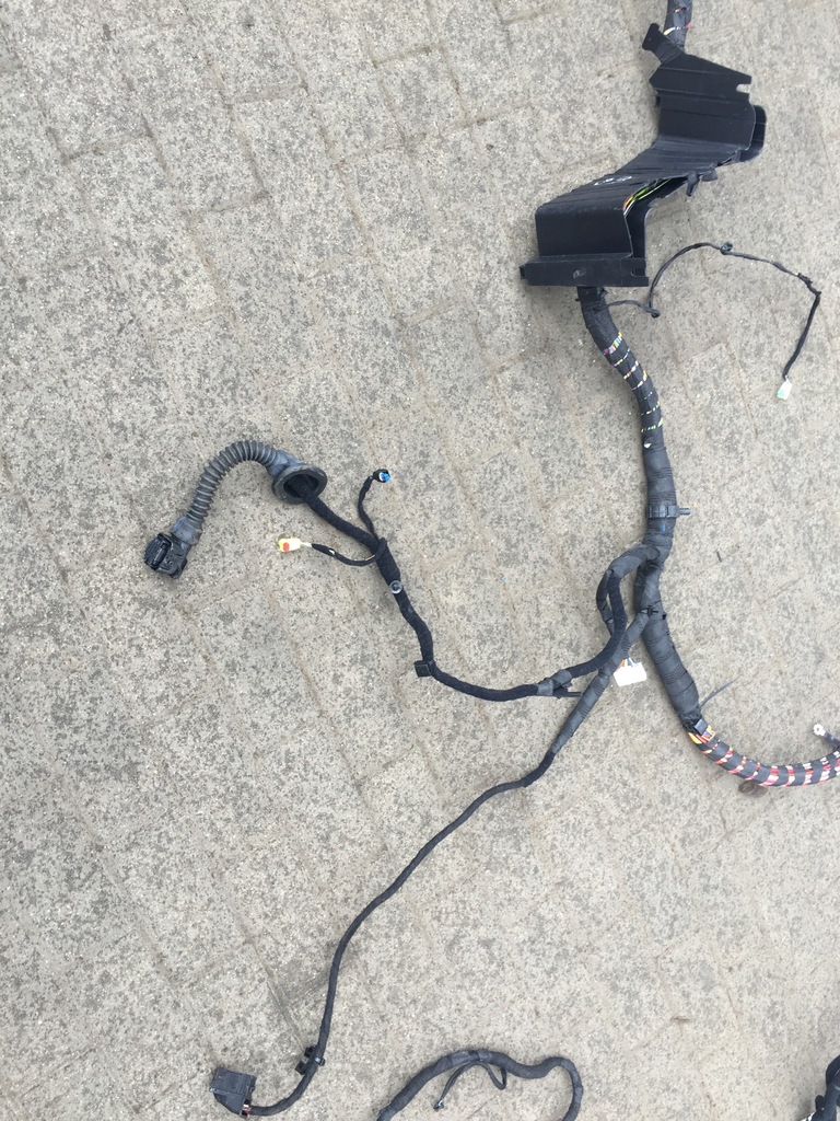 фото №16, Электропроводка салона салонная alfa romeo stelvio бензин