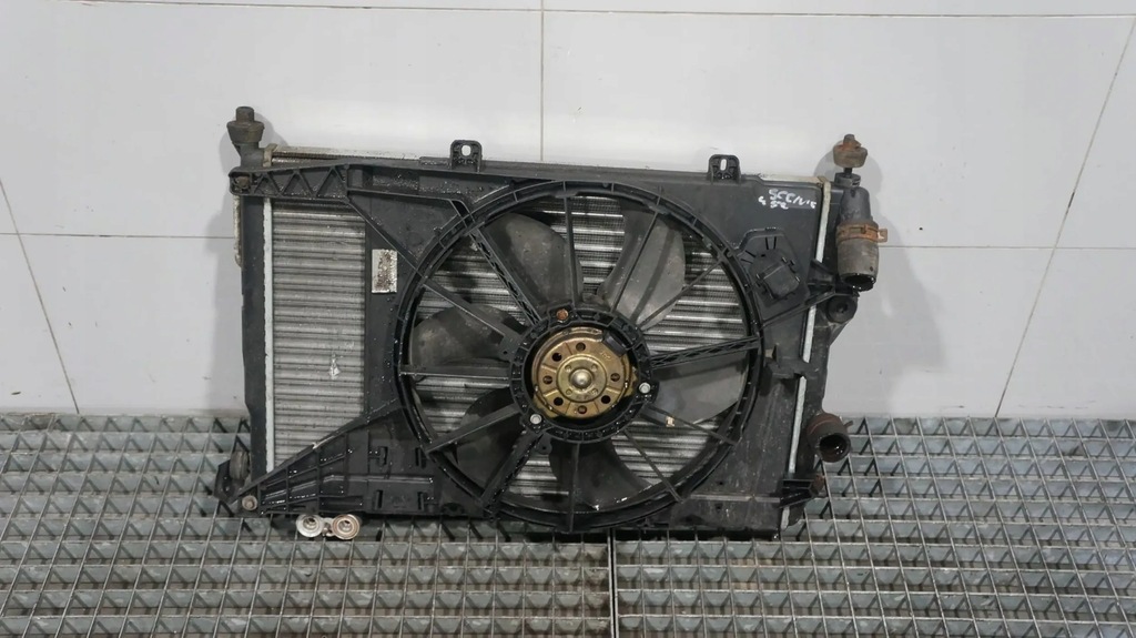 фото №1, Радиатор wody кондиционера вентилятор - renault scenic rx4 i 2.0 16v