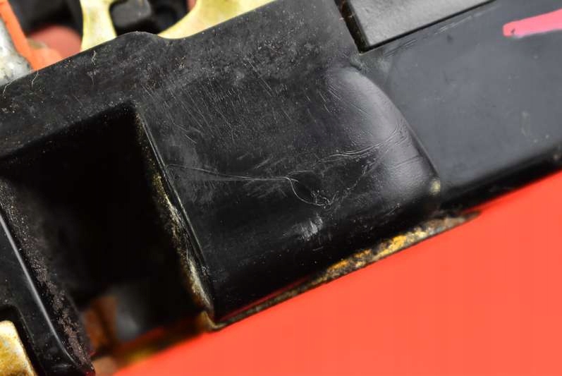 фото №9, Замок дверь правый задняя задний chrysler pacifica 1 i 03-08