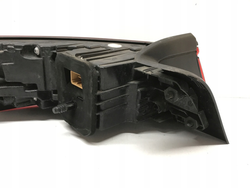 фото №11, Vw arteon 3g8 17- лампа правый задняя кузовная led 3g8945208j