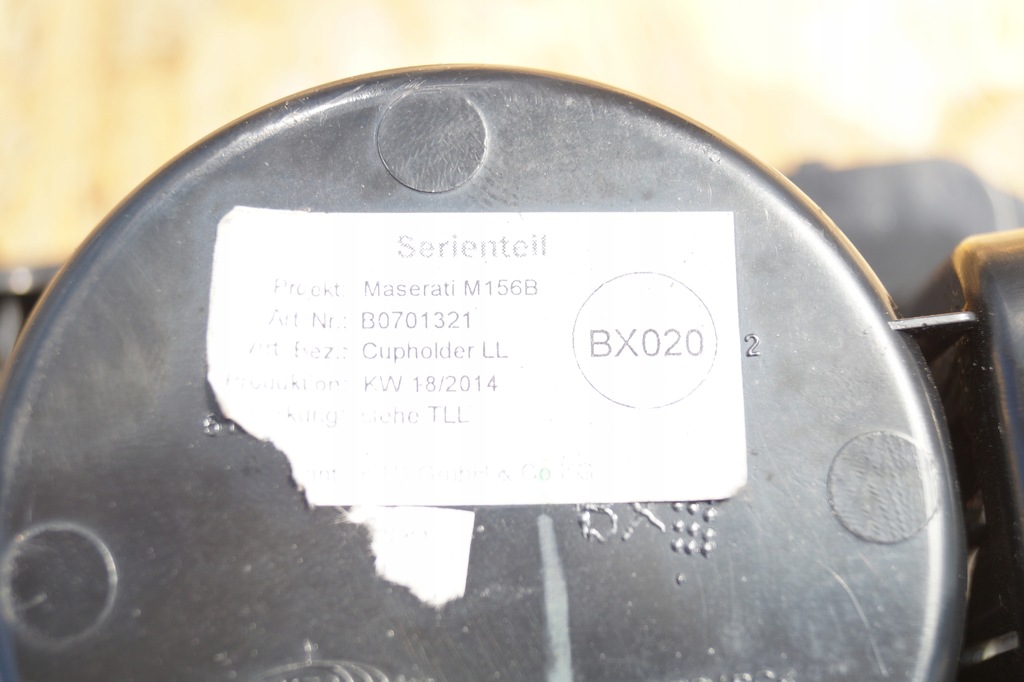 фото №5, Maserati quattroporte vi кронштейн подстаканник