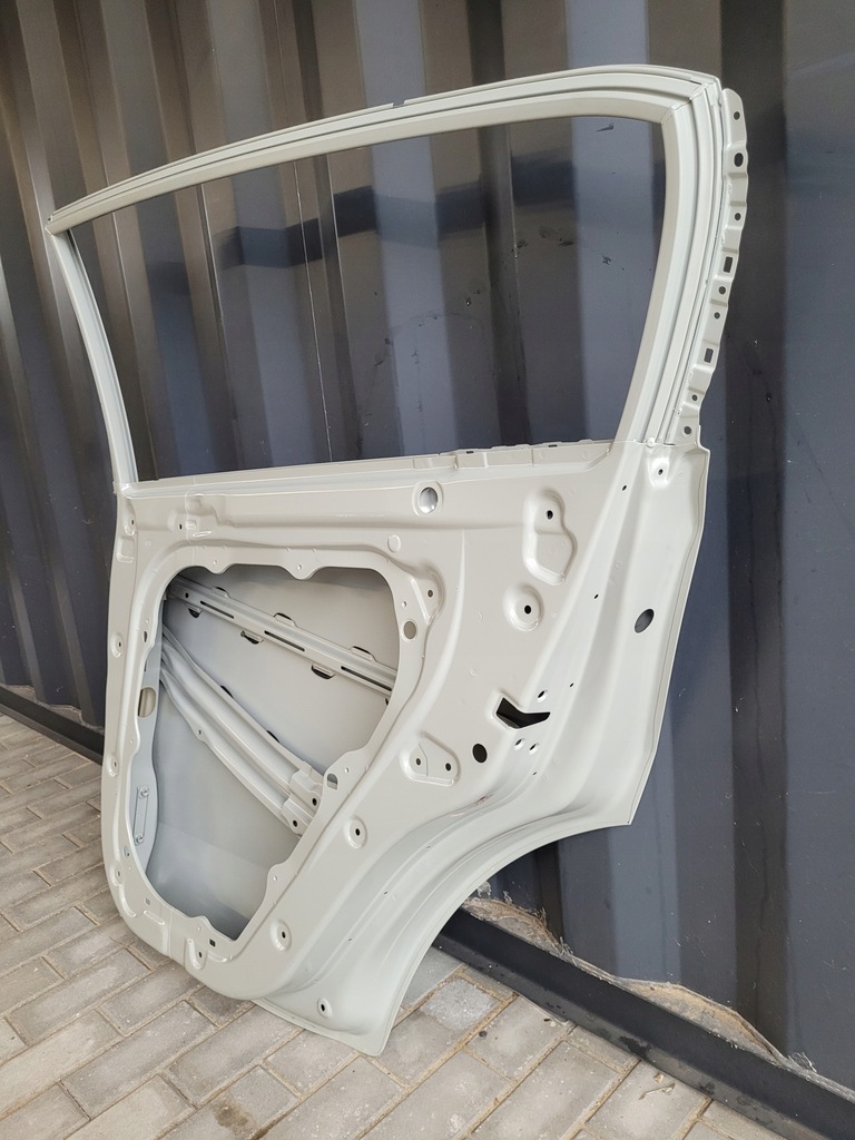 фото №7, Kia sportage iv 4 двері праве задні правий задня