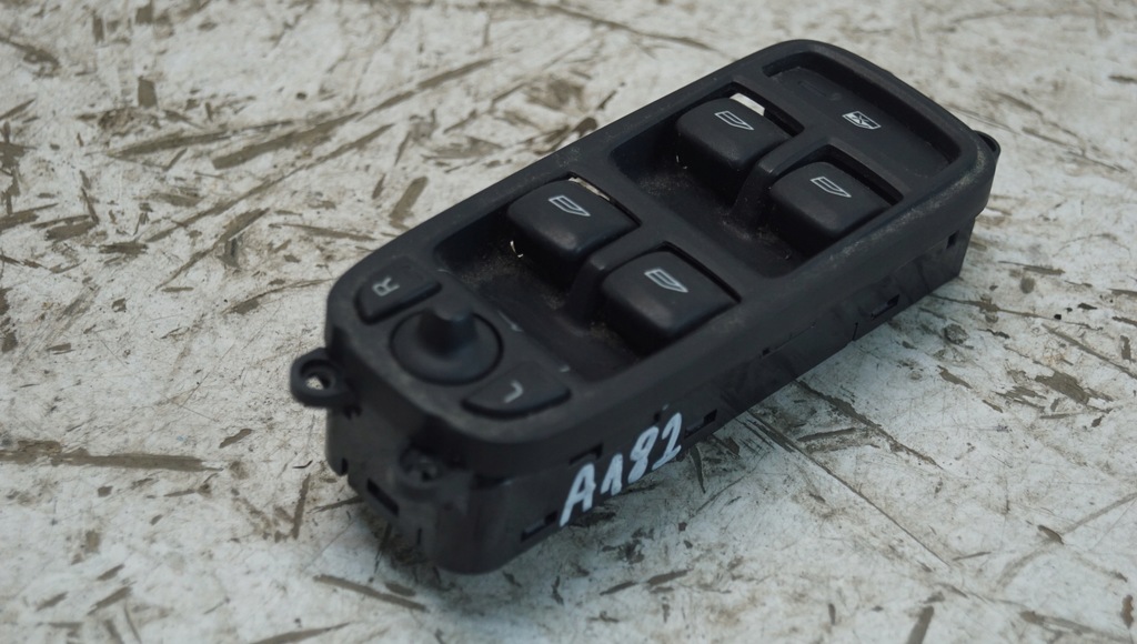 фото №10, Панель окон складной зеркало volvo v50 31334350