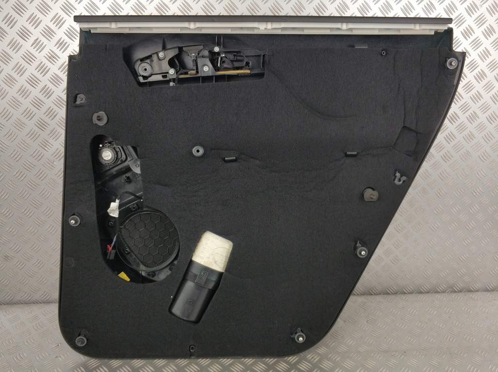 фото №8, Обивка обшивка дверь левый задняя audi q7 4l 4l0 2005-