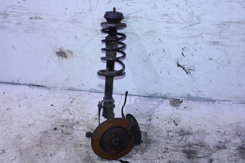 фото №1, Поворотный кулак правая перед передняя dacia sandero