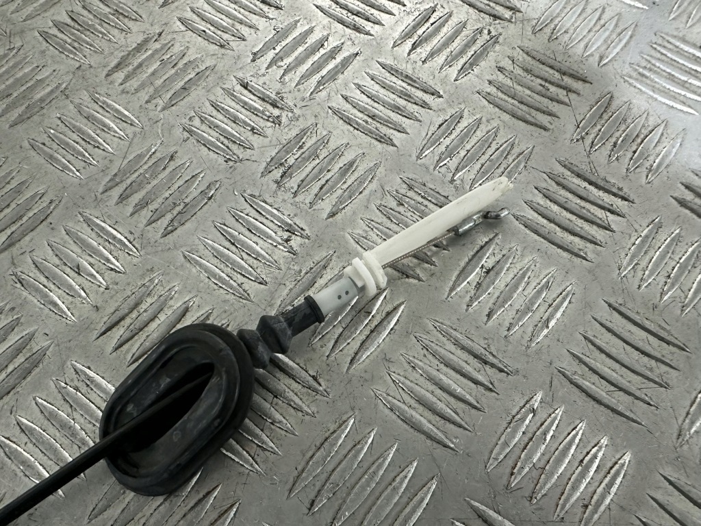 Ford fiesta mk7 трос тяга замка дверь 8a61-r18a00-ab Недорого