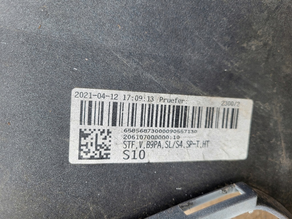 фото №14, Бампер перед передній решітка радіатора накладка нижня audi a4 b9 s4 8w lift s-line оригінальний номер