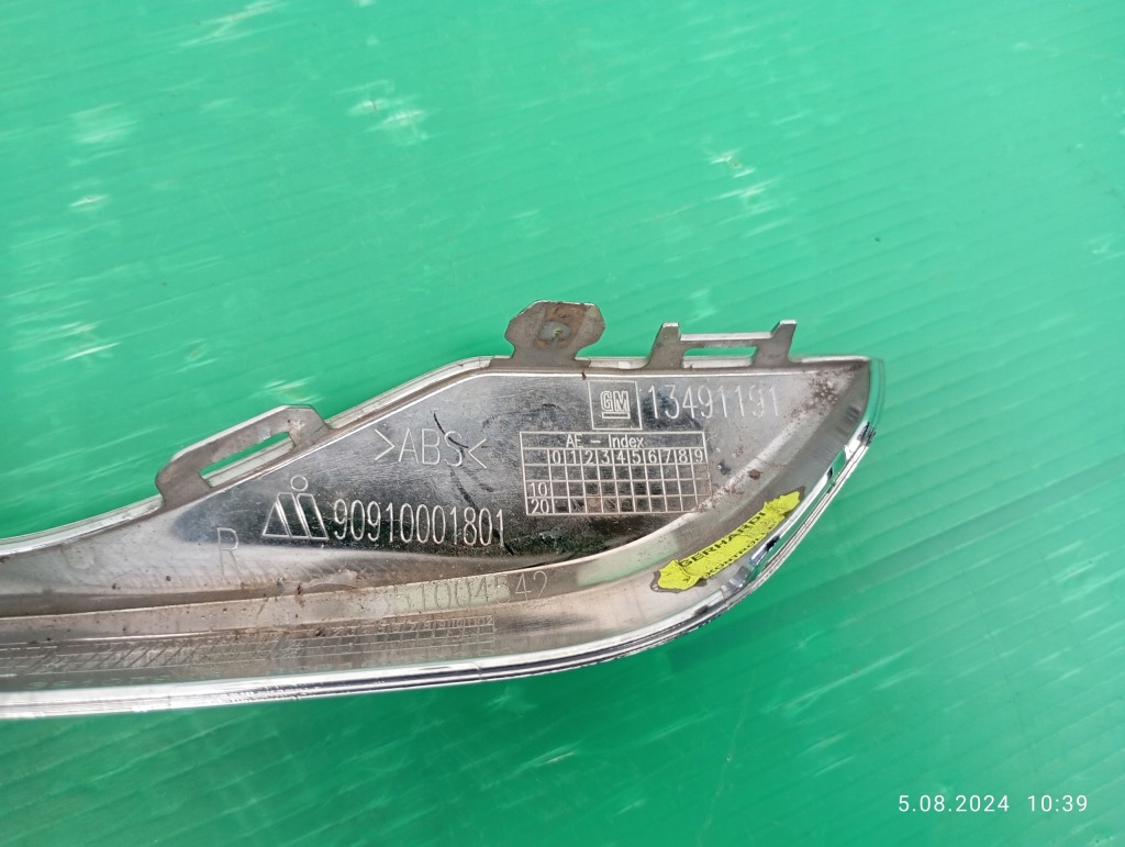 Хром решетка молдинг правая opel insignia b 13491191 Киев