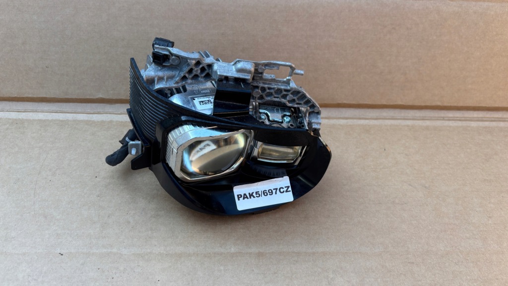 Купити Ford s-max модуль лінзи правої ліхтарі  перед led r90051083 pak5/697cz