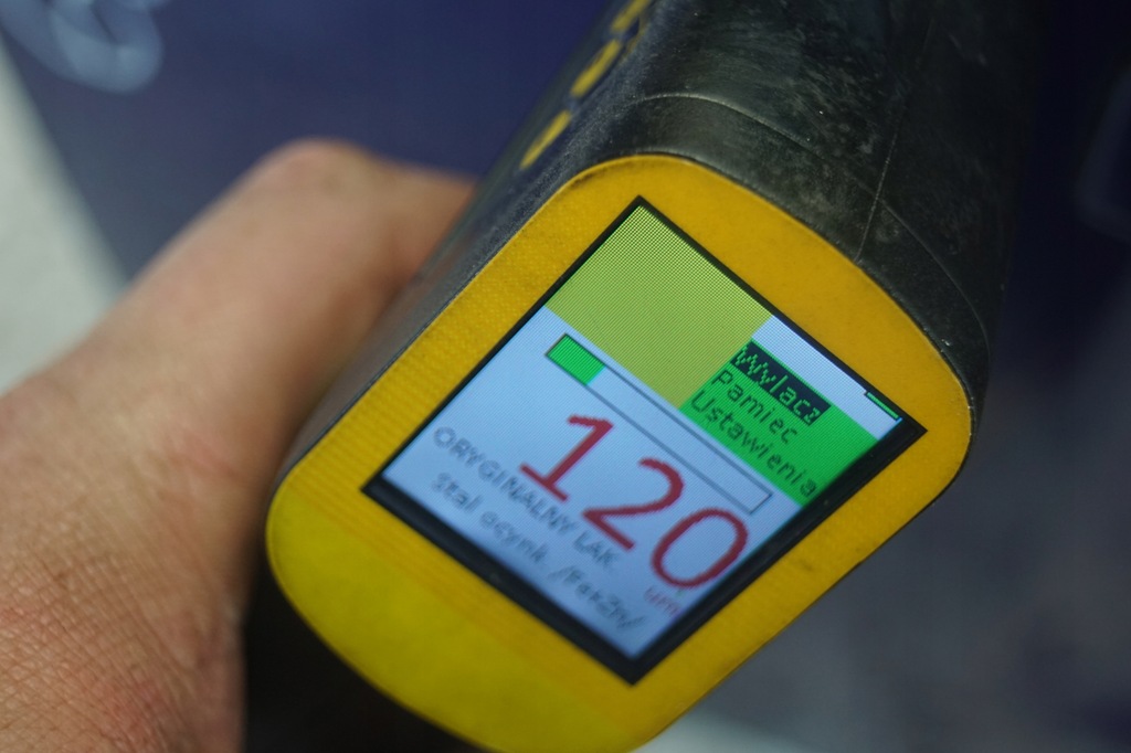 фото №13, Кришка багажника багажника задня volvo v50 476-46