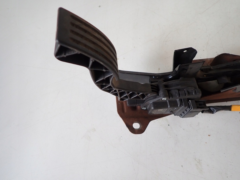 фото №10, Педаль газу i гальма потенціометр mazda 5 2008 europa 4m51-9f836-ah