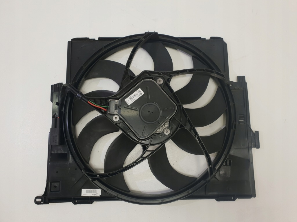 фото №1, Bmw f20 f21 вентилятор радіатора 8621191