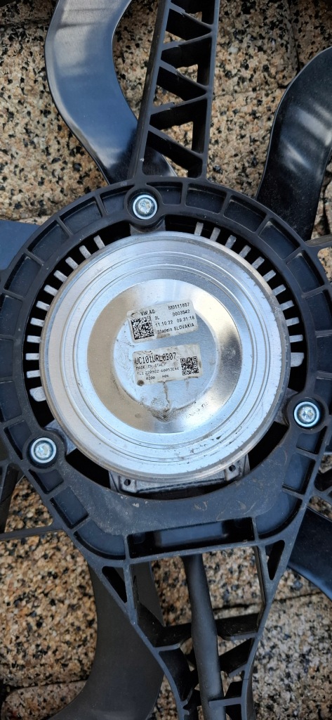 Купить Skoda octavia iv golf 8 viii 2019- вентилятор радиатора 5wa121203p