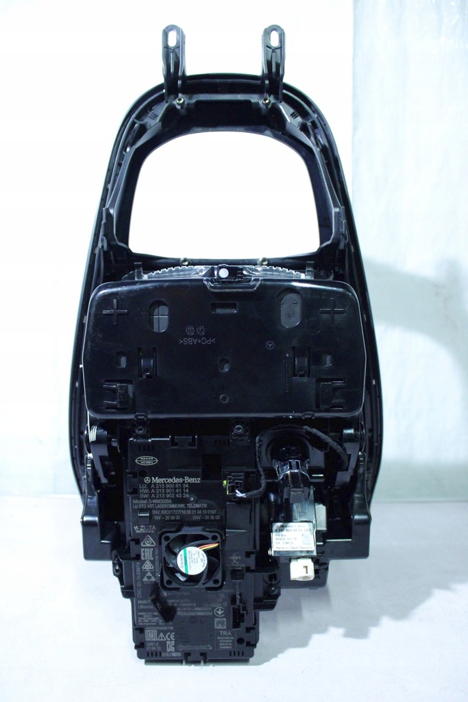 фото №8, Mercedes e 213 w213 dekor бардачок кронштейн na напої чашки a2136808807