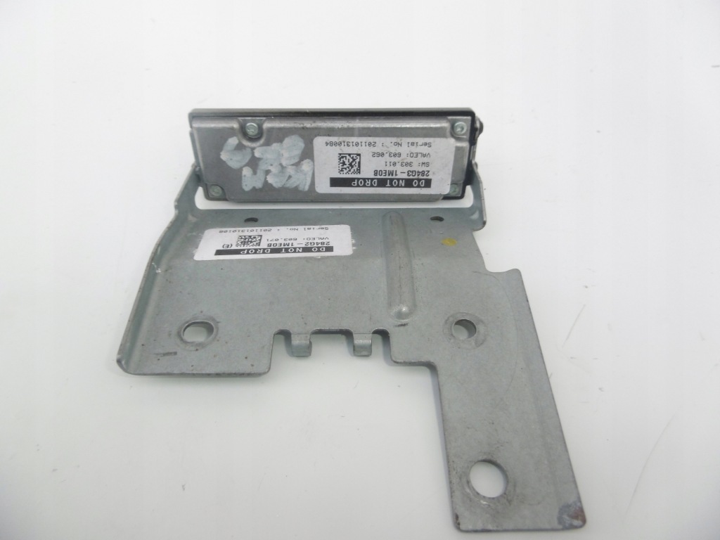 фото №4, Камера асистент перемикання поперечина infiniti m m35 m37 q70