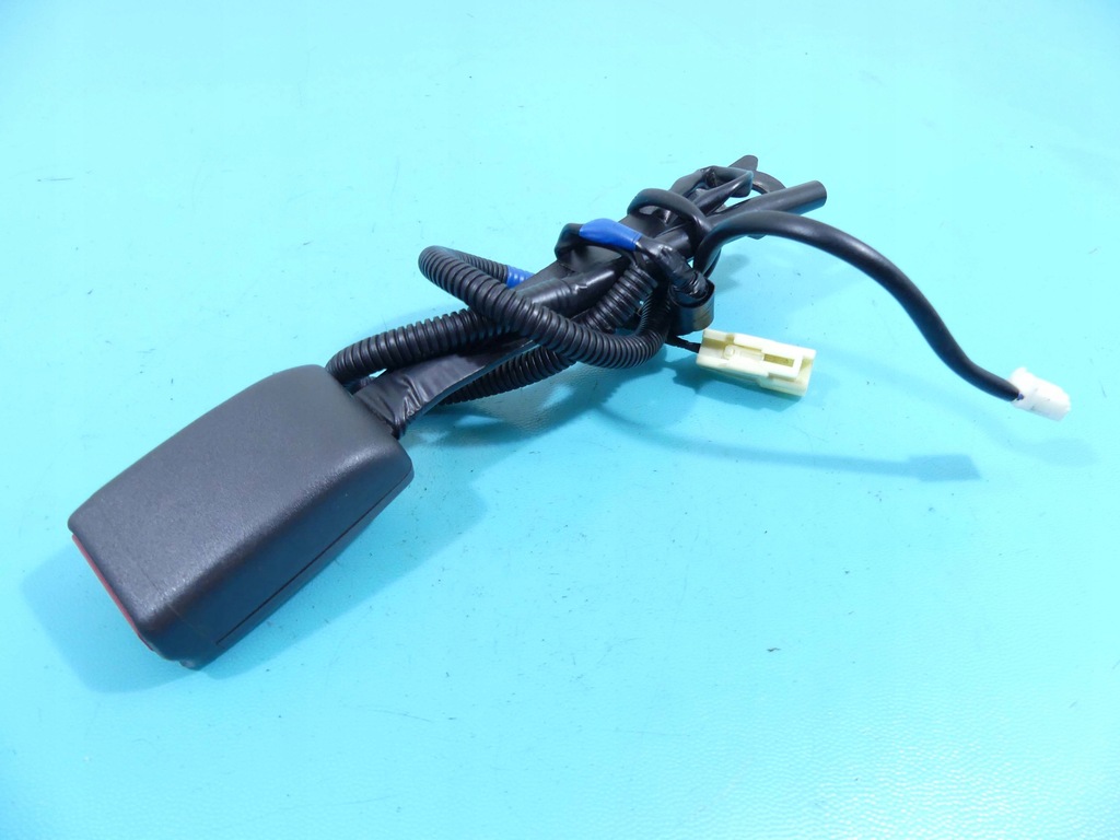 фото №1, Кліпса замок поперечина правий перед urban cruiser