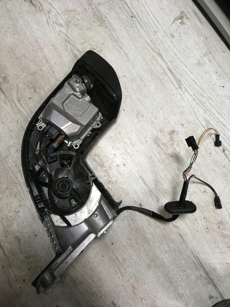 Mercedes actros камера зеркало 9608109914 с Разборки