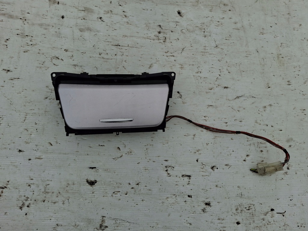 фото №1, Bmw 1 e87 попільничка бардачок