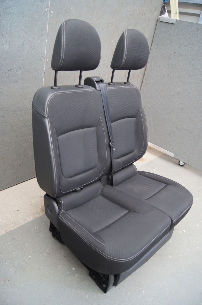 Renault trafic 3 сидіння пасажира правий Ціна