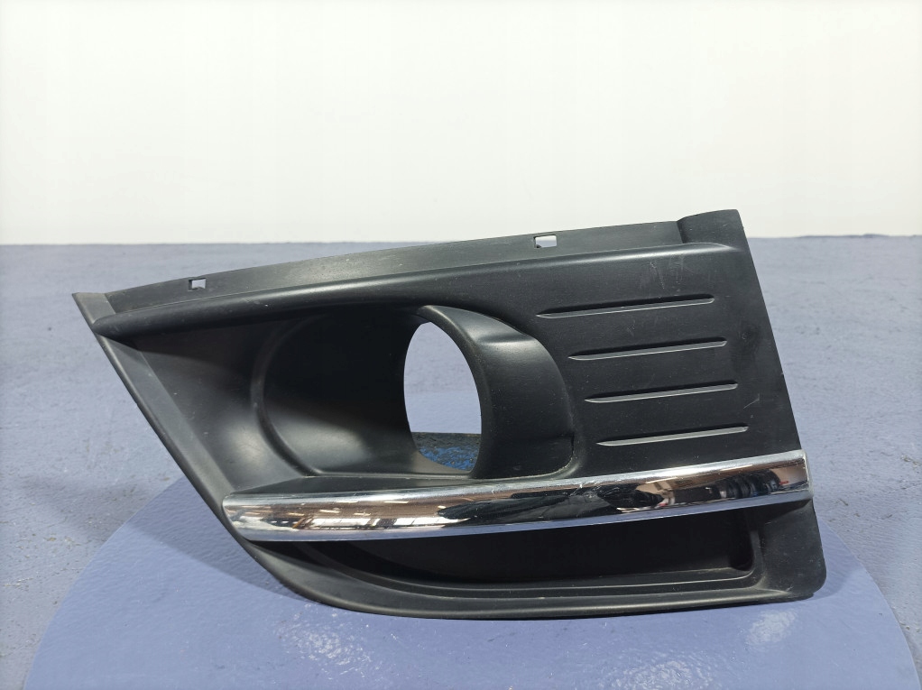 фото №1, Citroen c4 picasso i lift заглушка противотуманной фары бампера перед левая 9680404177