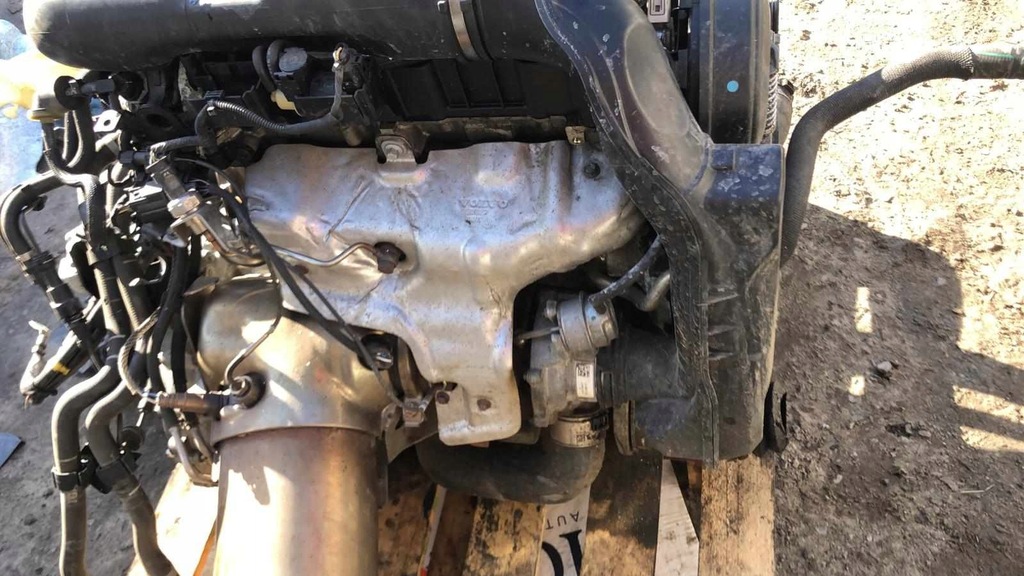 фото №8, Двигатель комплект volvo c30 2.0 d d3 дизель 150km 135tyś d5204t5