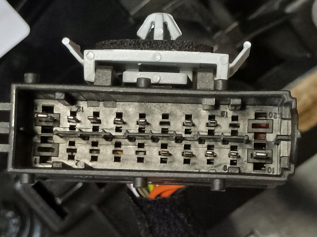 фото №7, Alfa romeo giulia 952 обивка панель дверь правый задняя