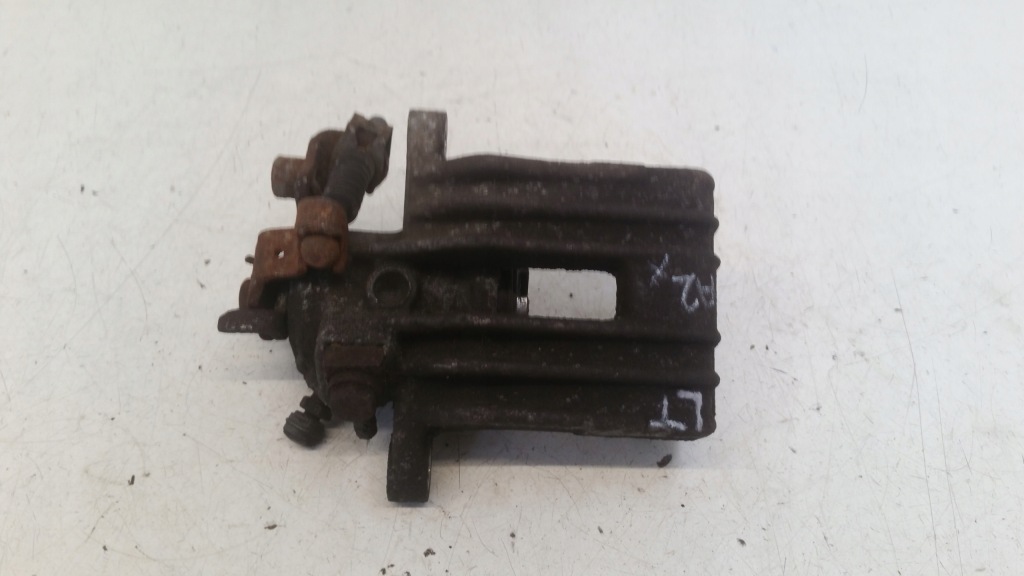 фото №1, Супорт лівий задня audi a2