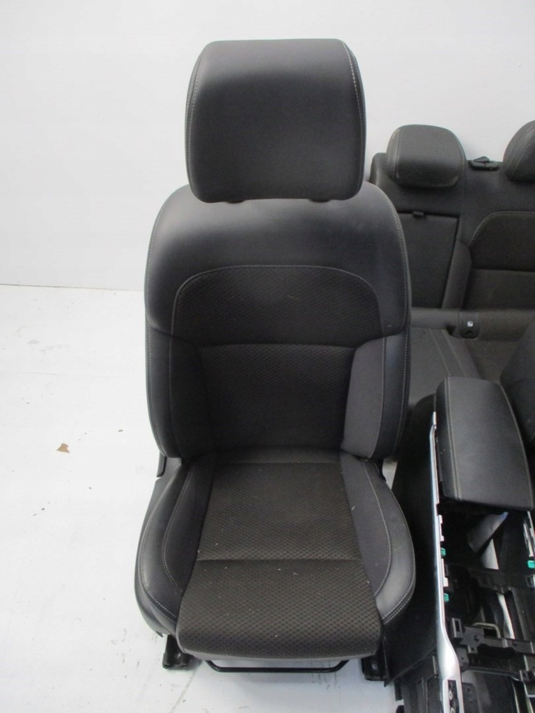 фото №11, Обивка сиденья pół кожа renault koleos ii 17r