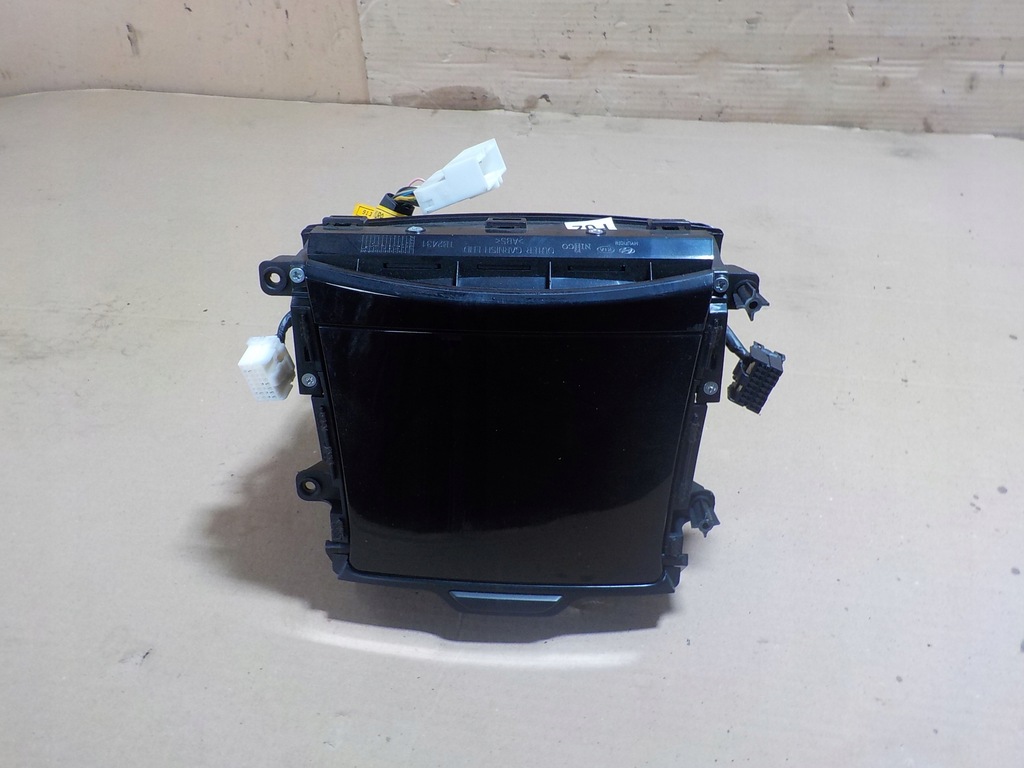 фото №1, Hyundai i40 бардачок прикуриватель 84635-3z100