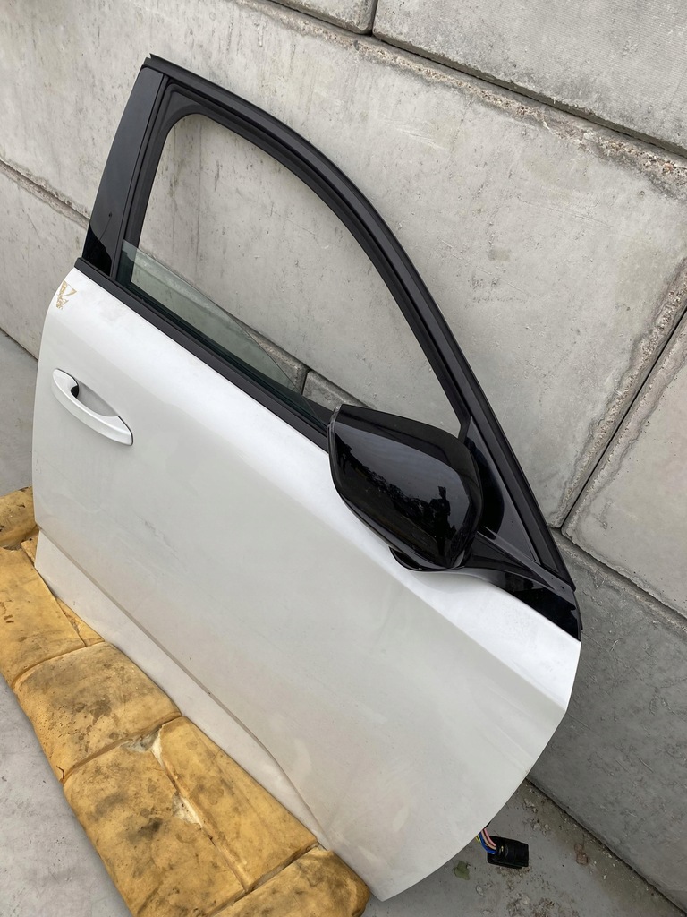 фото №7, Peugot 308 iii t10 дверь правое перед