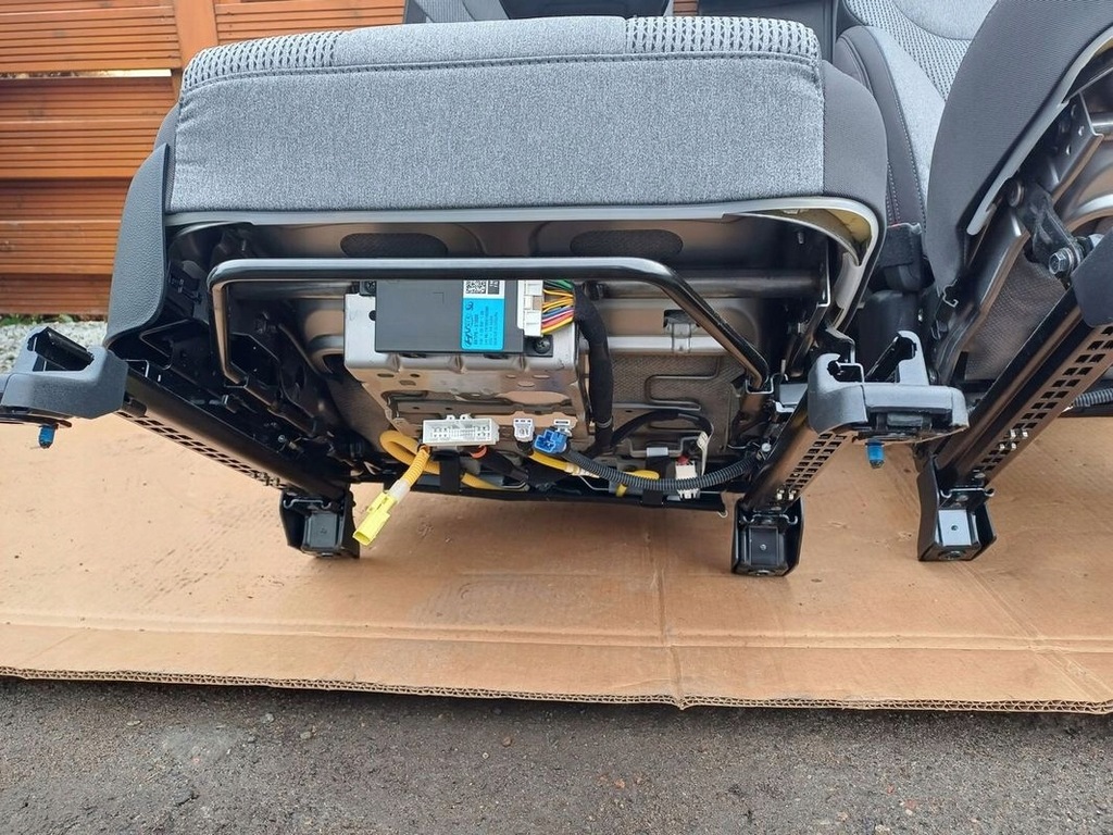 фото №11, Сиденье сиденья заднее сиденье hyundai santa fe iv 19r материал