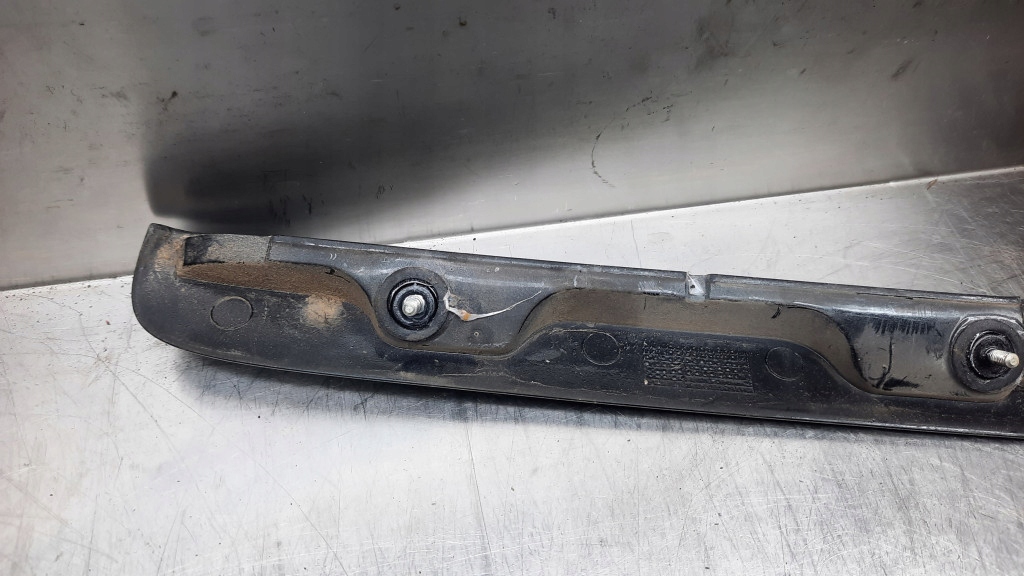 Накладка крышки багажника opel astra g 01r 1.6b 3d hb z298 90521513 с Разборки