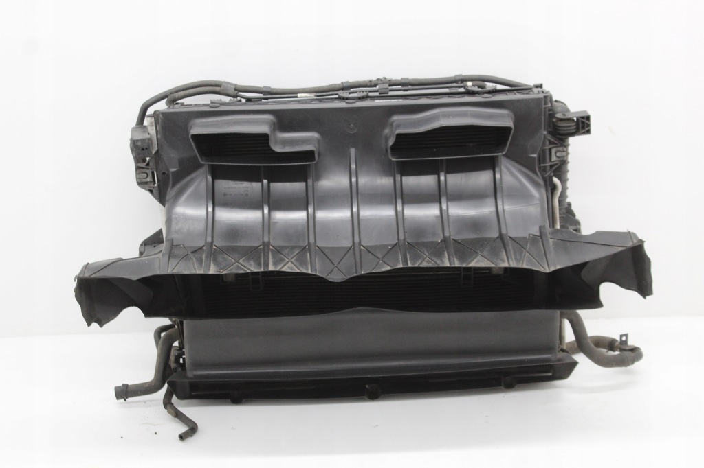 фото №1, Vw touareg 7p hybrid радиатор kpl