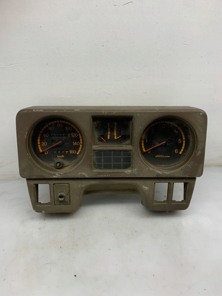 фото №1, Лічильник приладова панель mb281034 mitsubishi