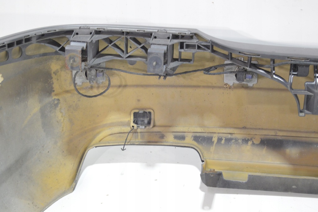 фото №10, Оригинальный бампер задняя amg mercedes cls w219 amg 5.5 компрессор kompletny