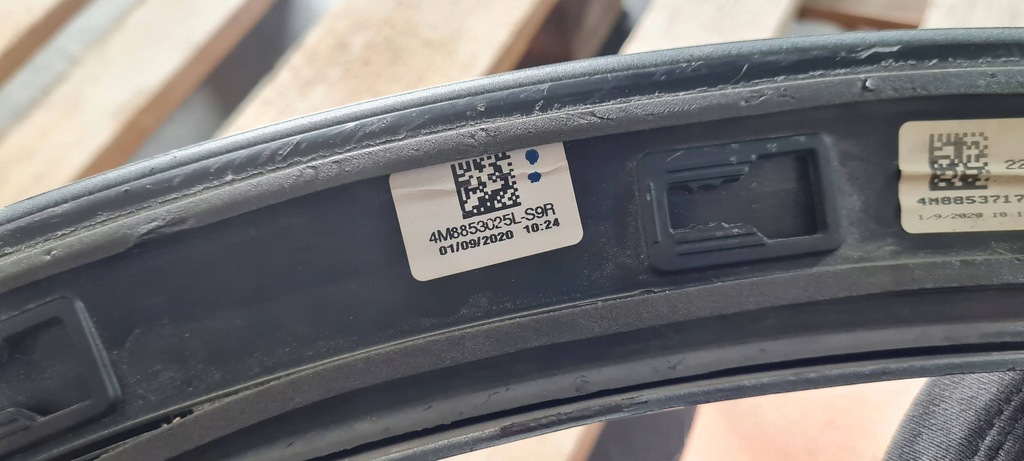 фото №11, Sq8 4m q8 молдинг накладка крила права правий перед ls9r 4m8853717j