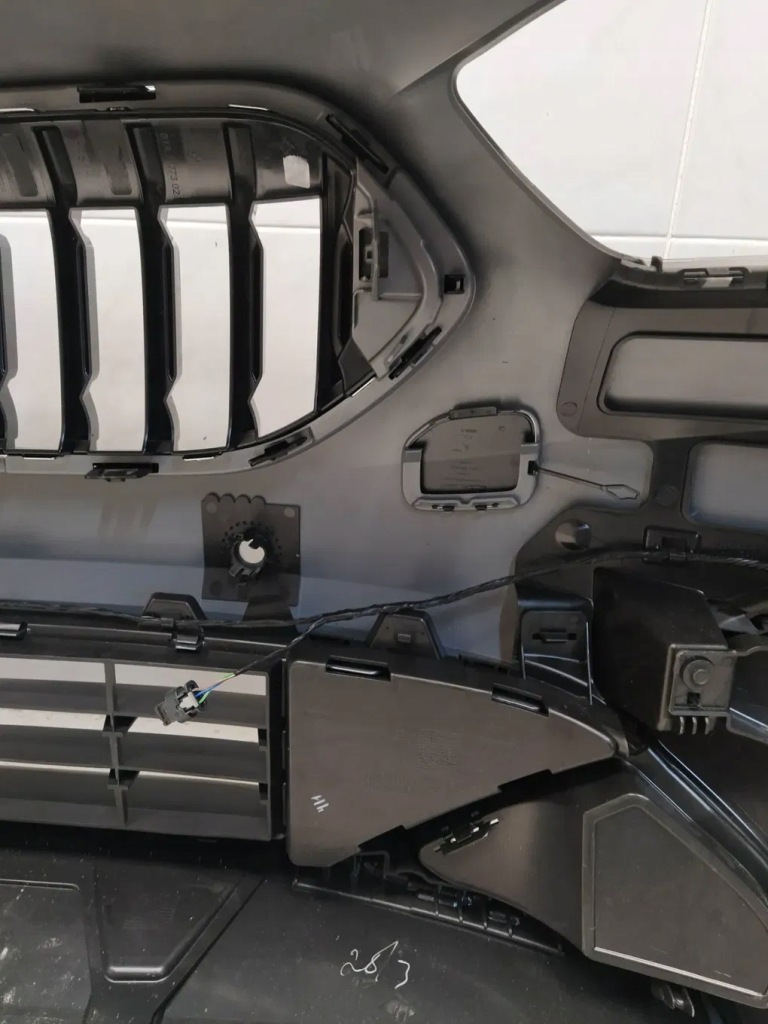 фото №13, Bmw 2 f44 бампер перед передній 4xpdc решітка радіатора ґрати значок оригінал