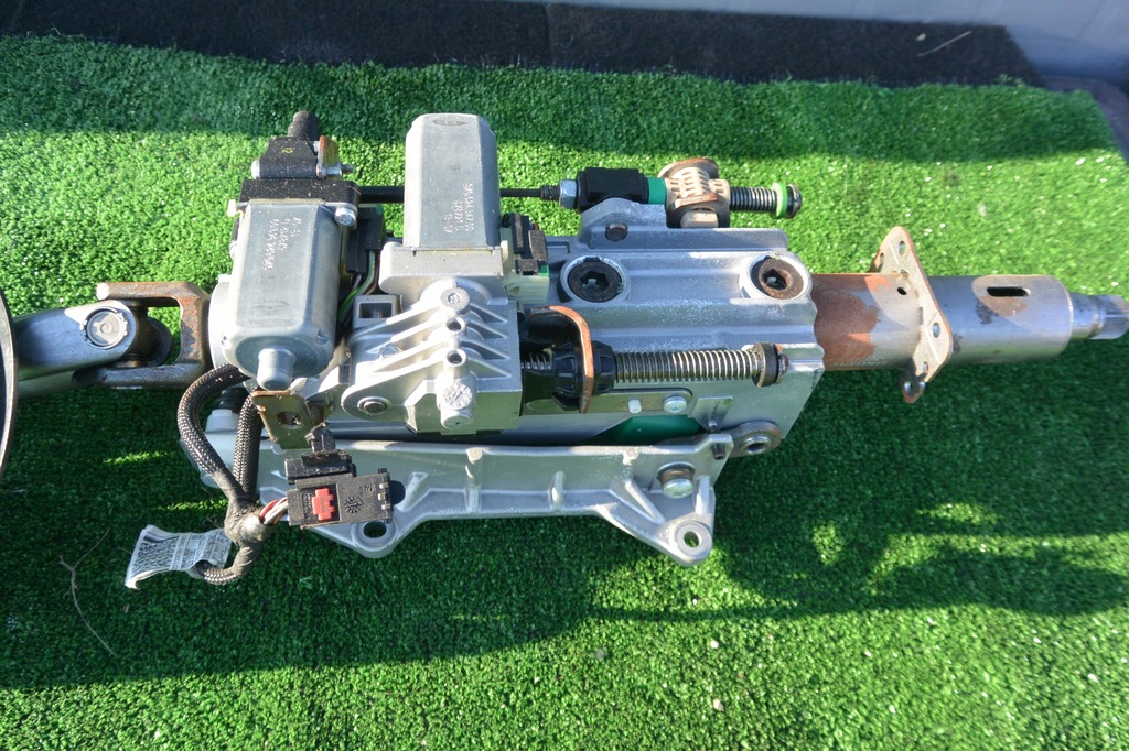 фото №11, Колонка рулевая maserati ghibli quattroport eu